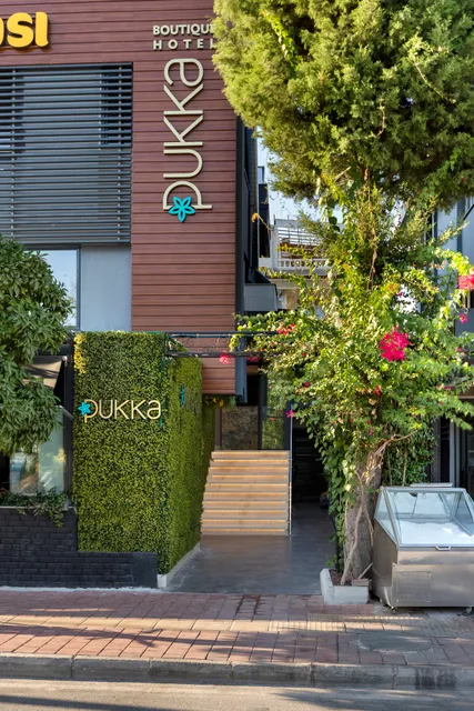 Pukka Boutique Hotel