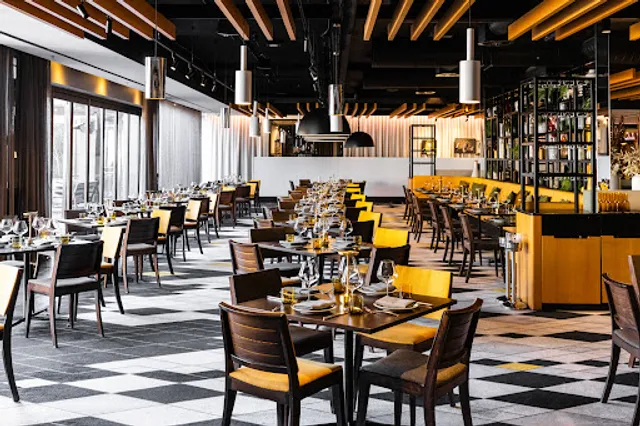 Capitol Bar & Grill Restaurant