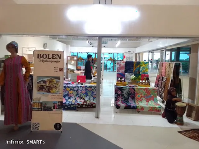 Rumah produksi bolen@kulonprogo Jl. Sekarini Rt 03 Rw 02 Graulan Giripeni Wates Kp