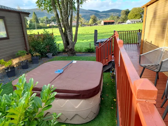 Riverside Caravan Park