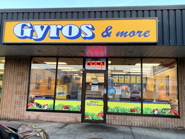 Gyros & More