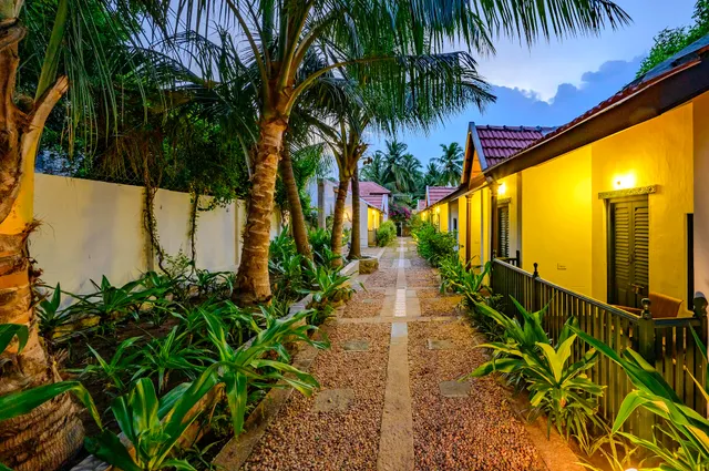 Neemrana's Coconut Alley