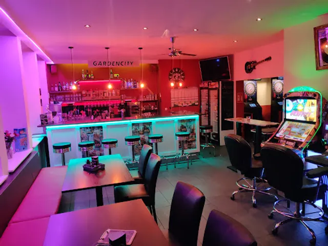 Musicbar Gardencity