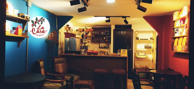 La casa Café Galería