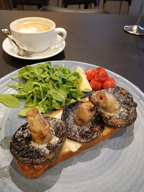 The Coffee Club Café - Gladstone Grand Hotel