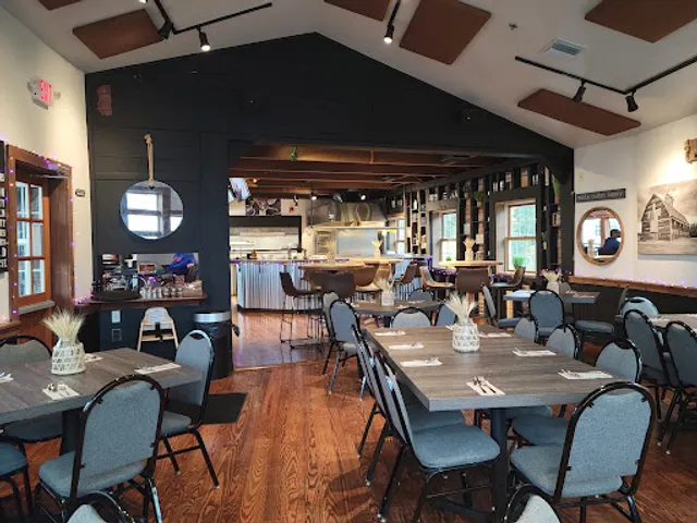 The Pizza Stop Pub and Bistro