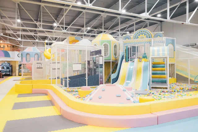 SkyCastle (Macleod) Indoor Playground - Family Entertainment Centre