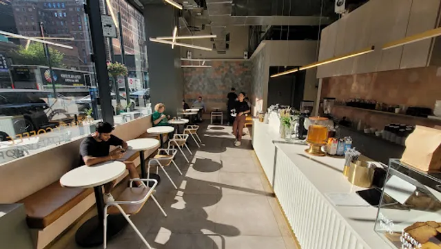 In Common NYC - A Breakfast & Brunch Restaurant