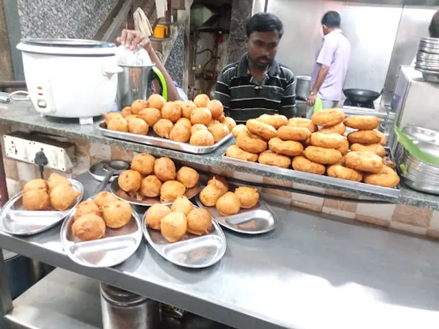 Hotel Janatha Veg Restaurant