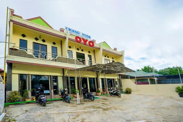 RedDoorz @ Hotel Grand Yuda Tenggarong