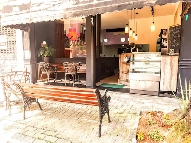 Lírio Café & Bistrô