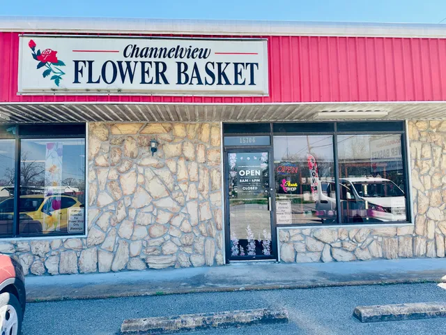 Channelview Flower Basket