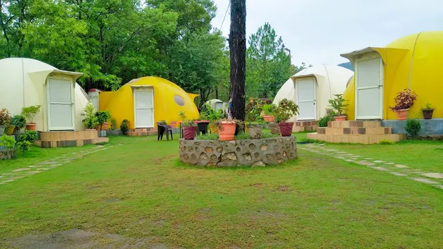 Jusgar Resort and Hotel, Umrella near Lansdowne