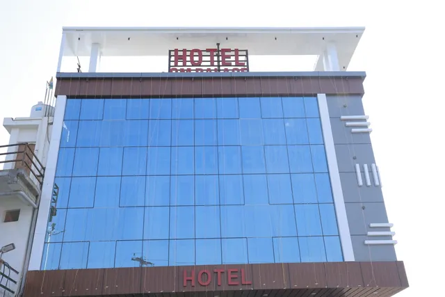 Hotel Om Palace