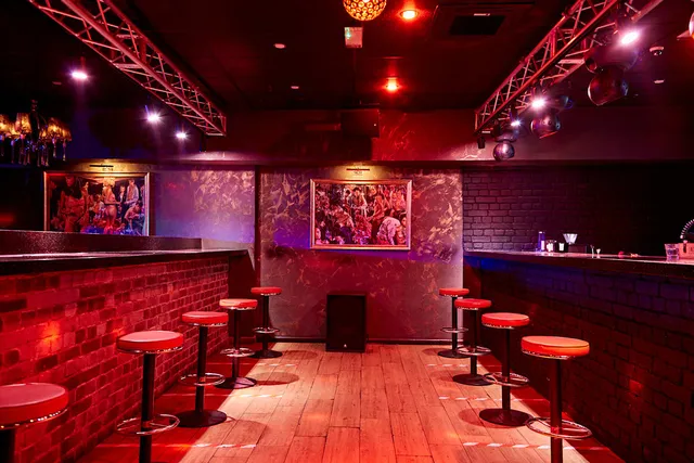 Strip Club Zazhigalka (Moscow)