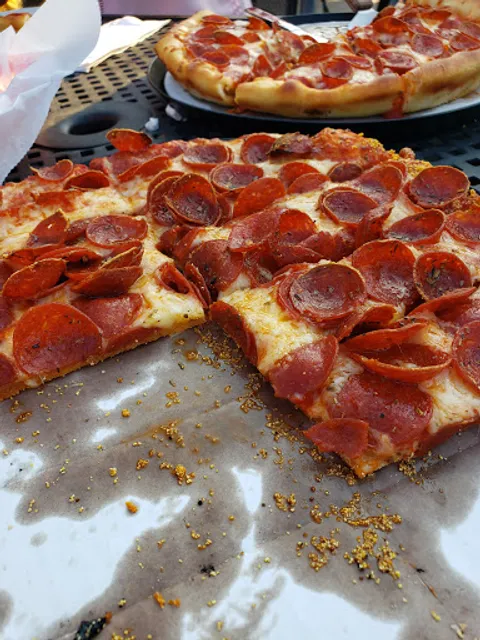 Massey's Pizza Sports Bar & Wings