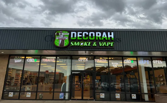 Decorah Vape & Smoke
