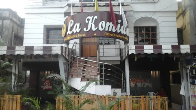 La Komida Restaurant