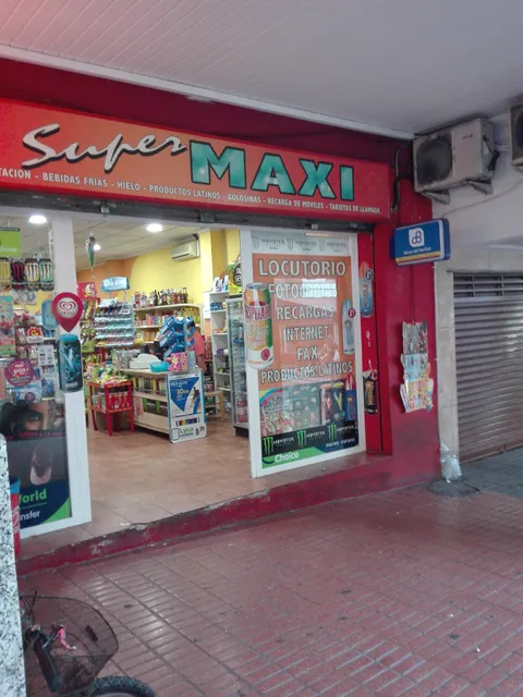 Super Maxi