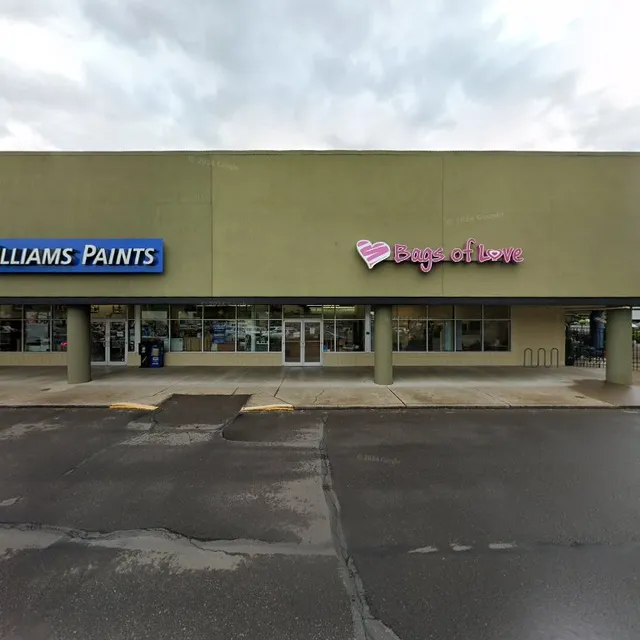 Delta Oaks Shopping Center