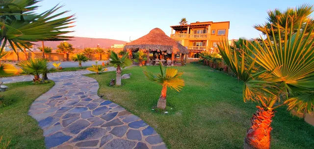 Casa Del Mar Beach Resort