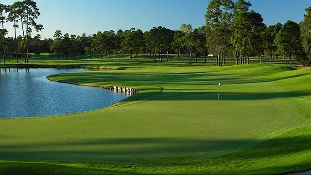 The Woodlands Country Club