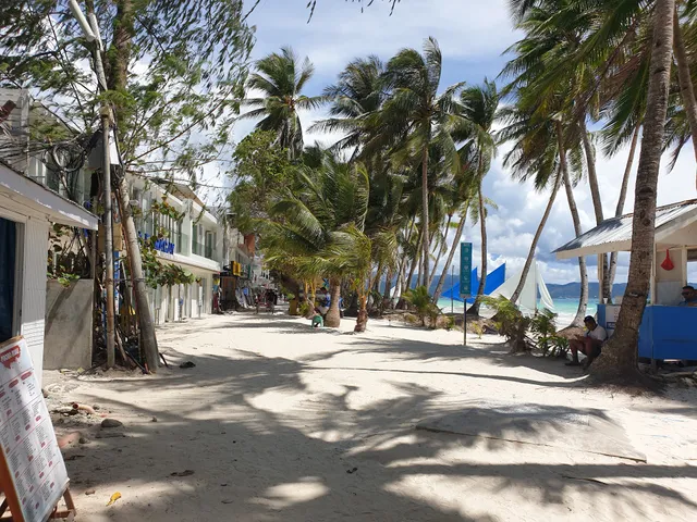 White Beach de Boracay Resort