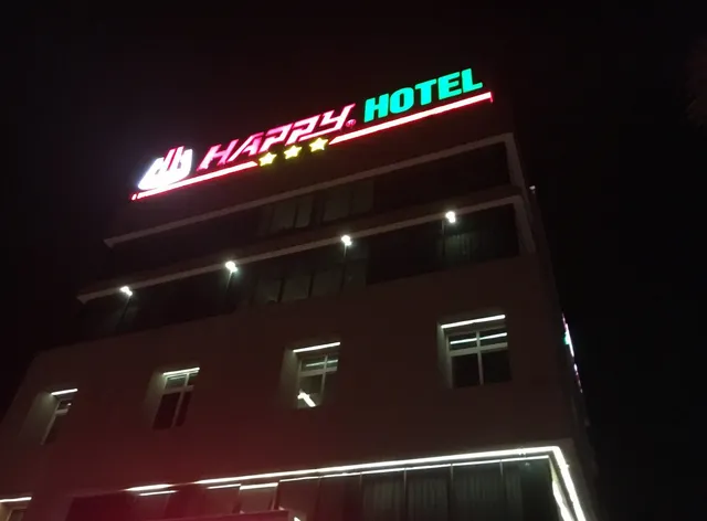 HAPPY HOTEL