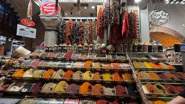 Lezzet-i Şark Antep Sofrası