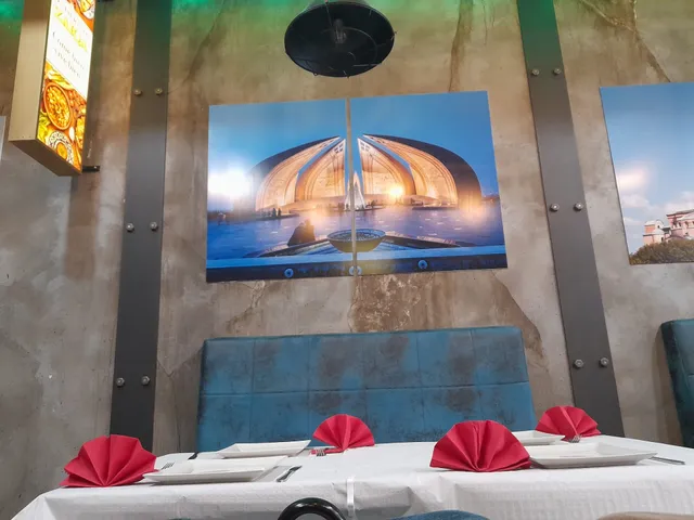 ZAIQA HALAL PAKISTANI RESTAURANT