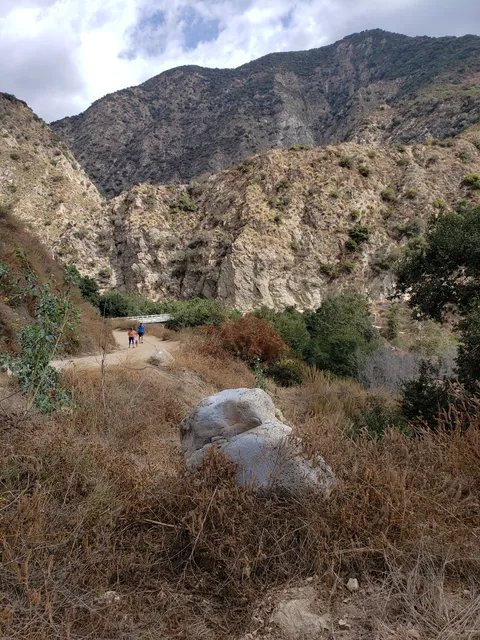 Mt Wilson/Pinecrest Gate