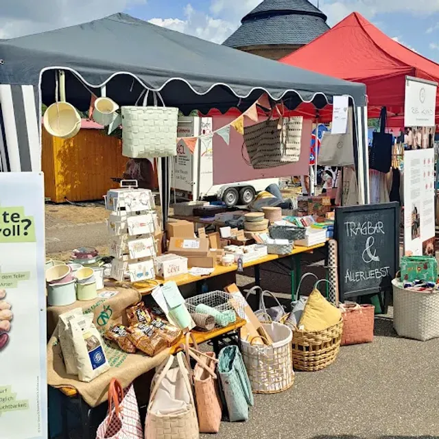 TRAGBAR und Allerliebst