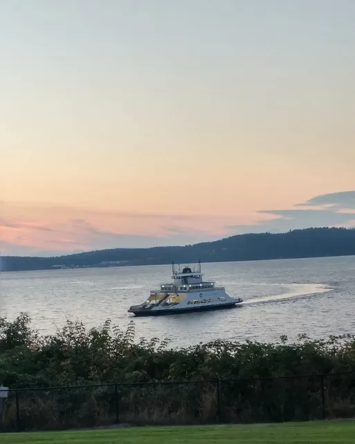 Steilacoom Waterfront Lookout Point