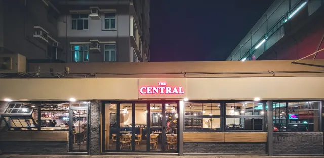 The Central-Yuen Long bistro restaurant bar Long Ping bistro restaurant bar