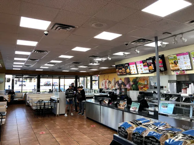 Braum's Ice Cream & Dairy Store