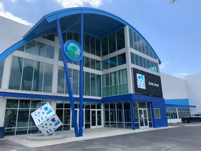 The Cube Santa Clarita