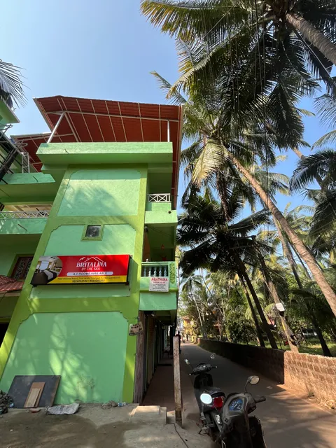 BRITALINA BY THE SEA (Agathina Guest House)