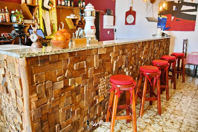 Sunshine Pub and Grill