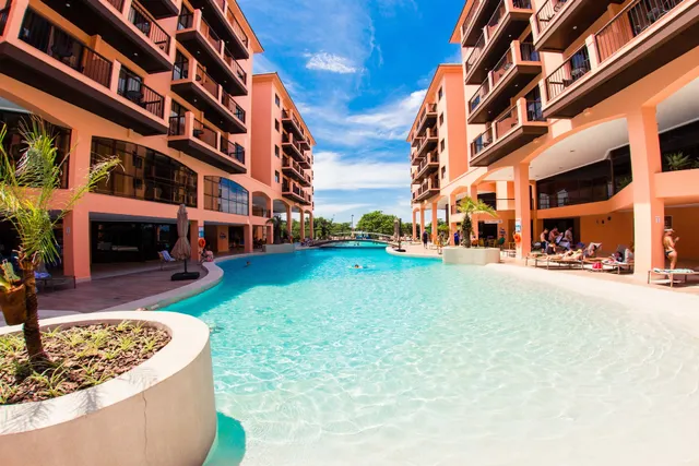 Jurerê Beach Village