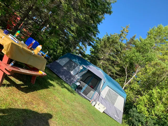 Castle Rock Lakefront Campark