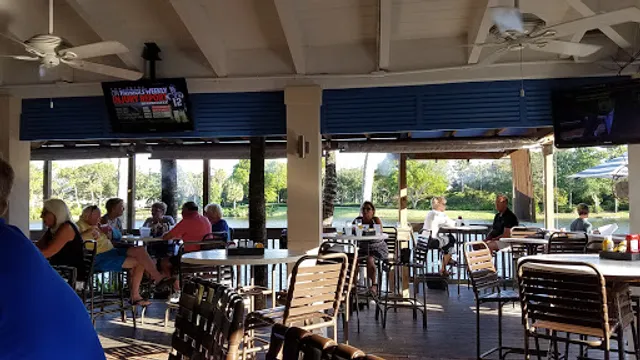 Lake House Bar & Grill