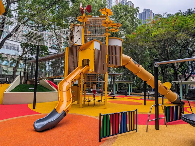 Che Kung Temple Road Playground
