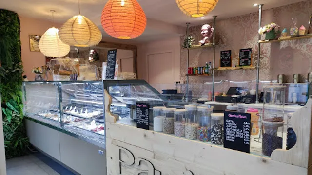 Papilla Maître Artisan Glacier Cannes