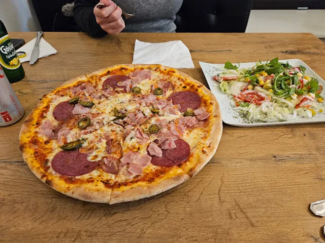 Pizzeria MIO Königswiesen