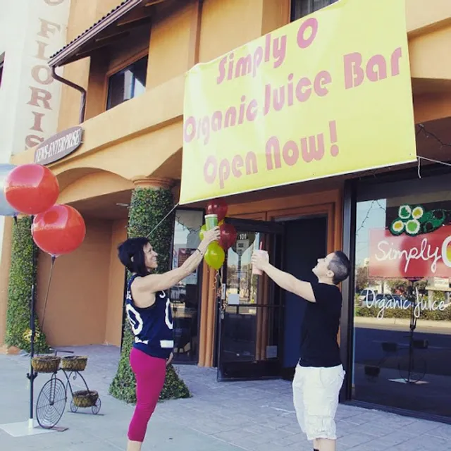 Simply O Organic Juice Bar