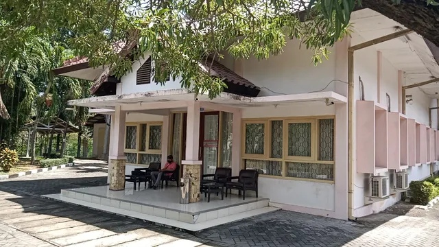 OYO 1346 Sinergi Hotel Gresik