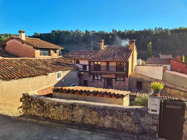 Apartamentos Turísticos El Espliego