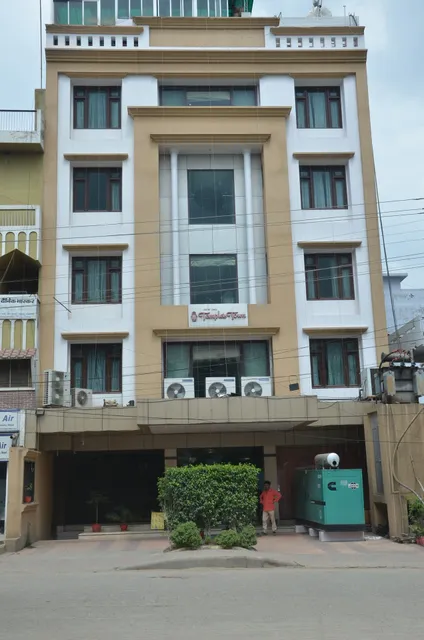 Hotel New Temples Town