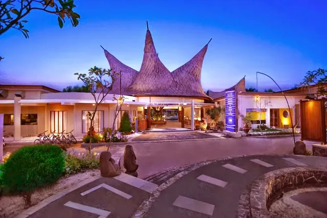 Aston Sunset Beach Resort - Gili Trawangan