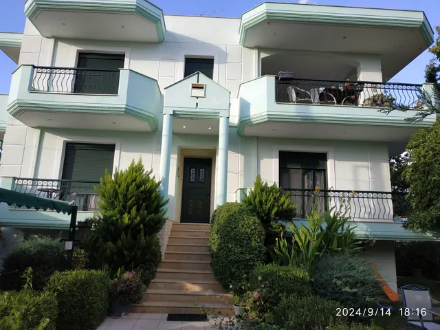 Four Seasons Studios